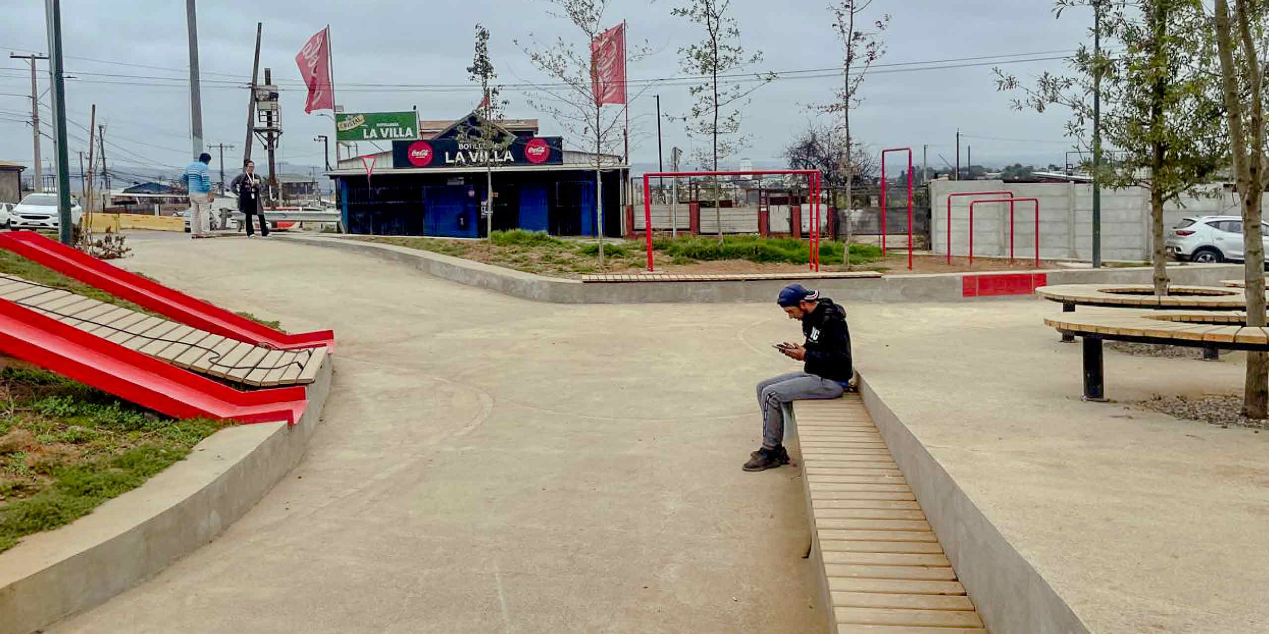 PLAZA ADOLFDO DUMONT SEPÚLVEDA