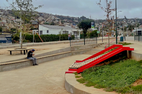 PLAZA ADOLFDO DUMONT SEPÚLVEDA